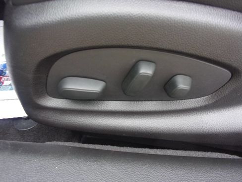 Used 2016 Chevrolet Impala LT w/ Convenience Package FWD image 14