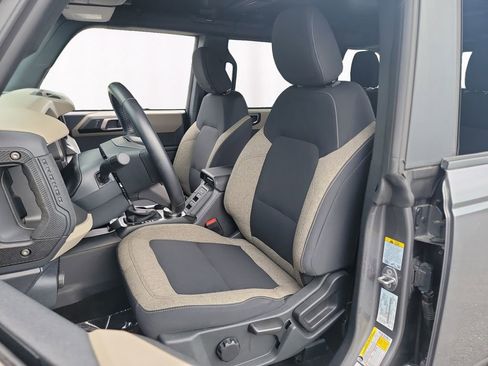 Used 2025 Ford Bronco Big Bend AWD/4WD image 9