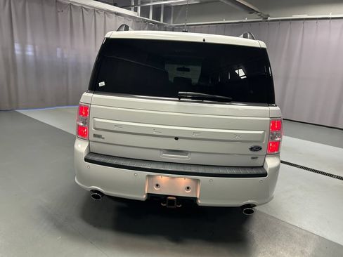 Used 2019 Ford Flex SEL w/ Class III Trailer Tow Package AWD/4WD image 6