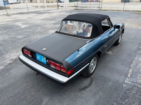 Used 1988 Alfa Romeo Spider Veloce RWD image 28