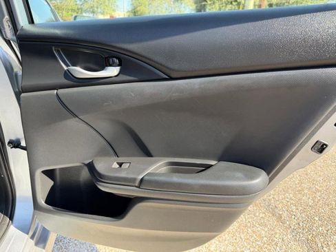 Used 2019 Honda Civic Sport image 15