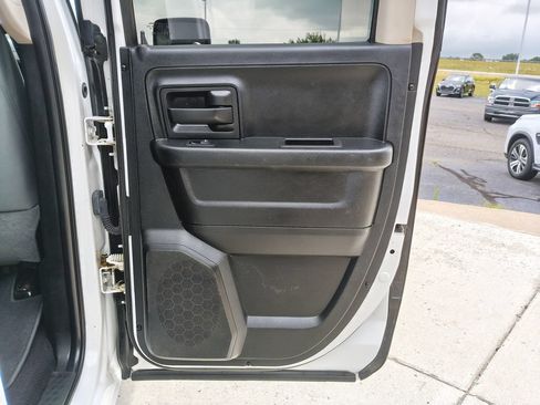 Used 2018 RAM 1500 Express w/ Express Value Package AWD/4WD image 20