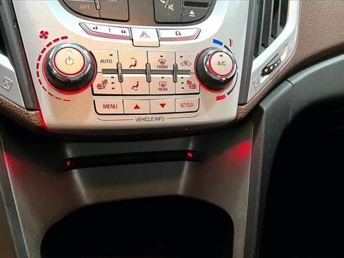 Used 2012 GMC Terrain SLT image 15