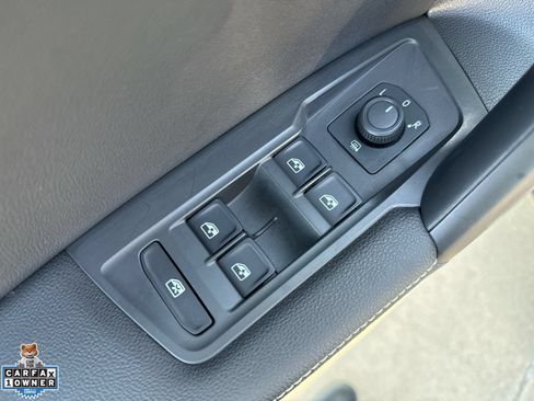 Used 2023 Volkswagen Tiguan S FWD image 16