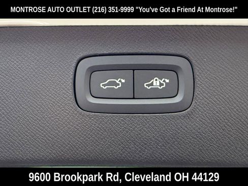 New 2026 Volvo XC90 B6 Plus w/ Protection Package Premier image 38