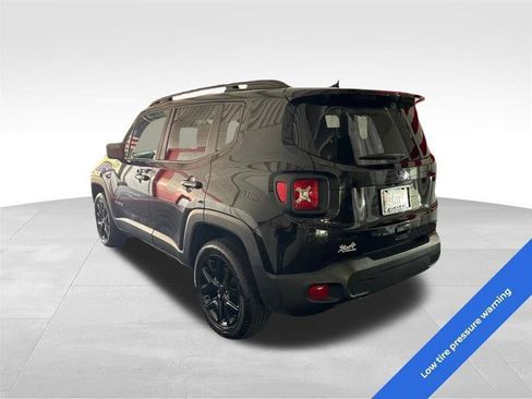 Used 2023 Jeep Renegade Altitude w/ Sun/Sound Group AWD/4WD image 7