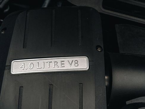 Used 2017 Bentley Continental GT image 33