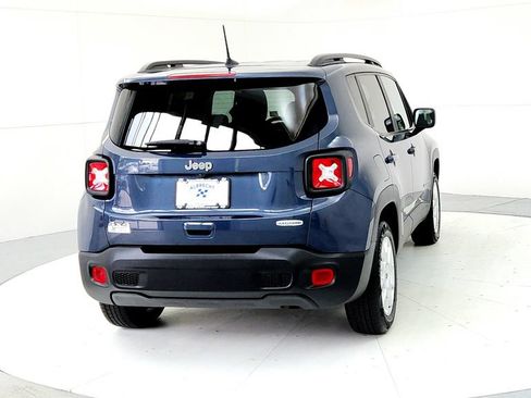 Used 2021 Jeep Renegade Latitude w/ Convenience Group AWD/4WD image 5