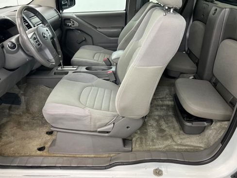 Used 2016 Nissan Frontier S RWD image 18