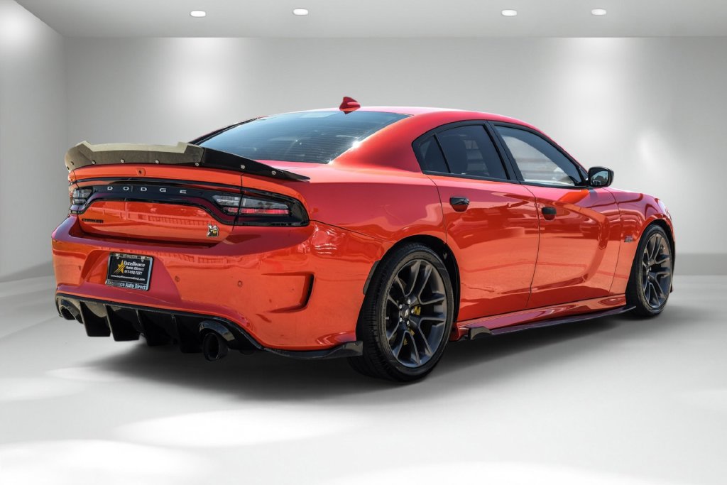 Used 2023 Dodge Charger Scat Pack w/ Plus Group RWD image 7