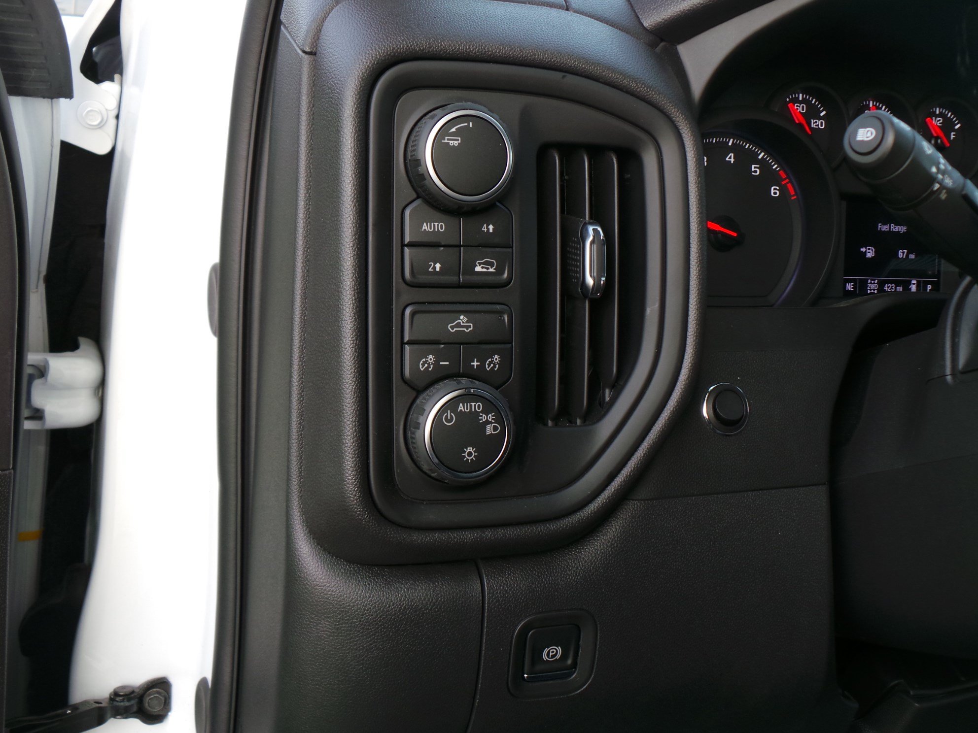 Used 2026 Chevrolet Silverado 1500 W/T w/ WT Value Package AWD/4WD image 34