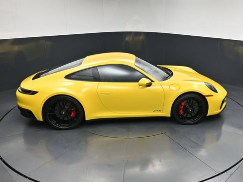 Used 2022 Porsche 911 Carrera GTS w/ Premium Package RWD image 19