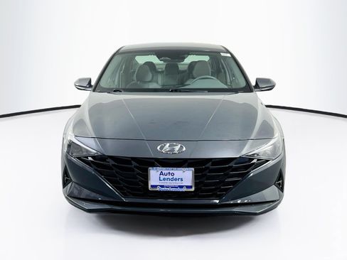 Used 2023 Hyundai Elantra SEL FWD image 2