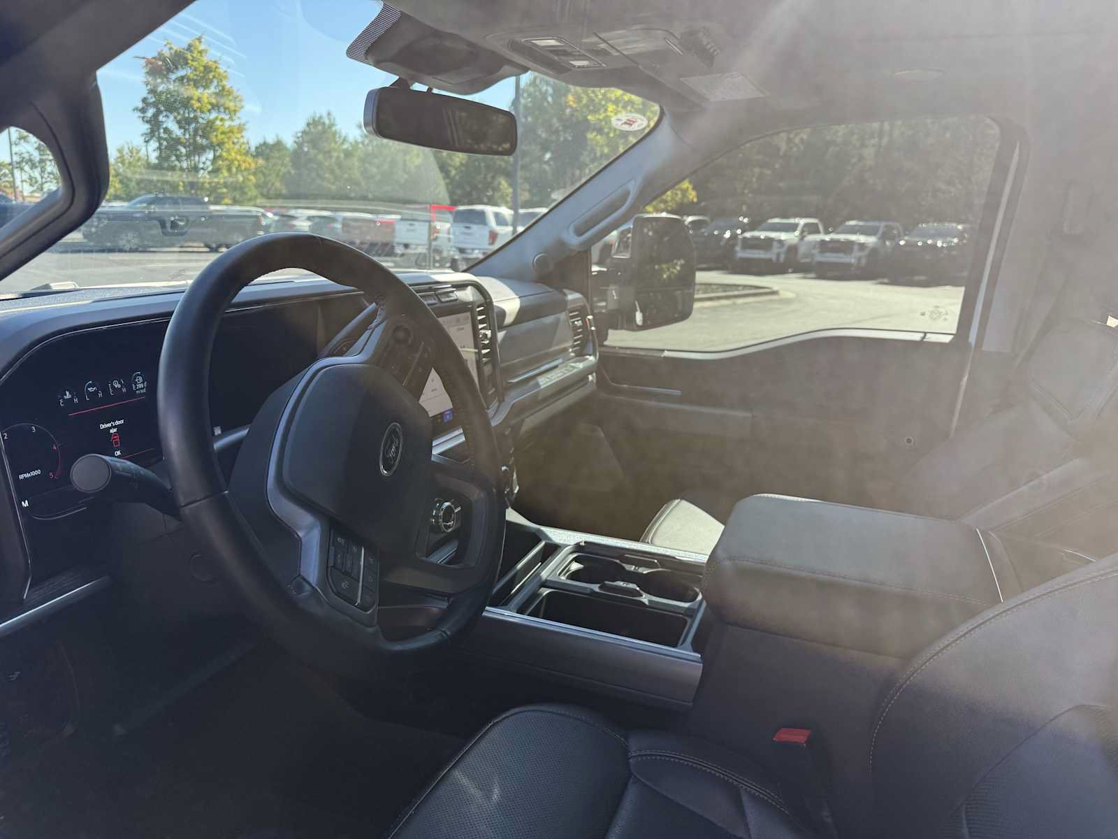 Used 2024 Ford F350 Lariat w/ Lariat Ultimate Package AWD/4WD image 12