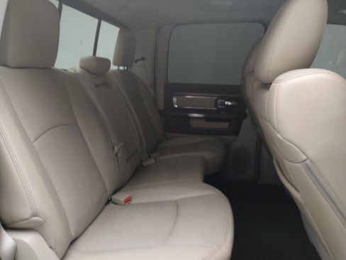 Used 2013 RAM 1500 Laramie w/ Convenience Group AWD/4WD image 19