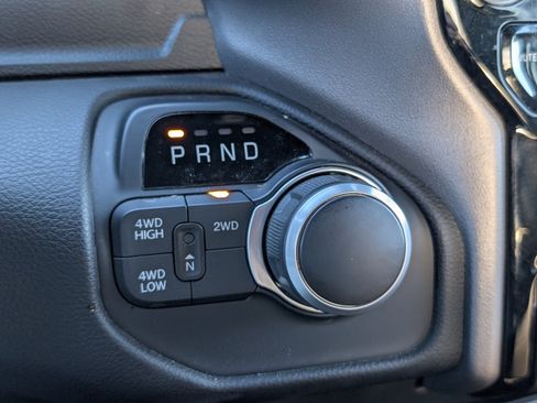 Certified 2024 RAM 2500 Big Horn w/ Sport Appearance Package image 18