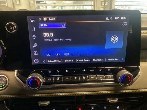 New 2026 Chevrolet Colorado ZR2 w/ Technology Package AWD/4WD image 17