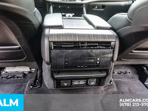 Used 2023 Jeep Wagoneer Series II image 33