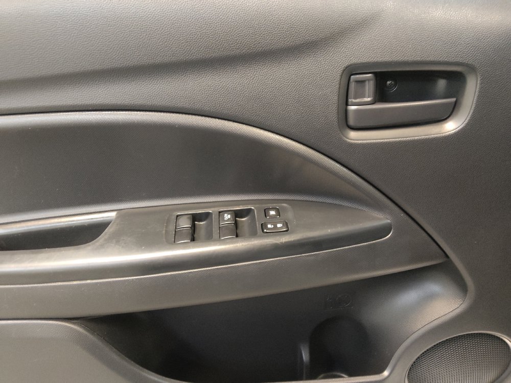 Used 2024 Mitsubishi Mirage ES FWD image 27