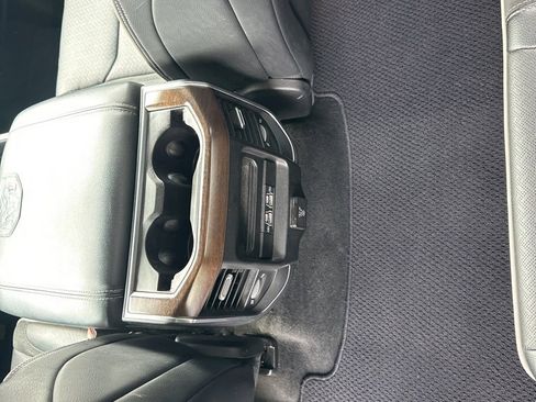 Used 2021 RAM 1500 Laramie image 16