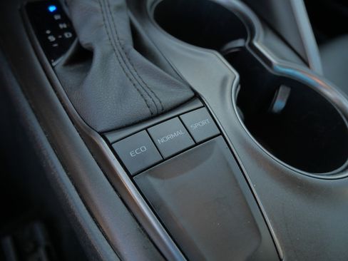 Certified 2023 Toyota Camry SE FWD image 31
