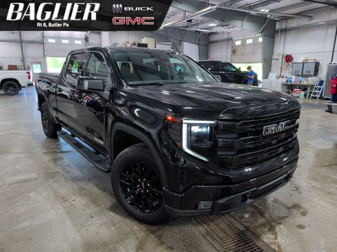 Used 2024 GMC Sierra 1500 Elevation w/ Elevation Premium Package AWD/4WD image 1