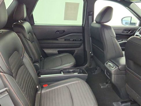 Used 2024 Nissan Pathfinder Rock Creek AWD/4WD image 23