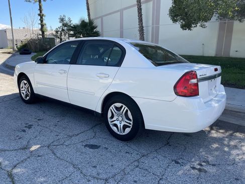 Used 2007 Chevrolet Malibu LS image 5