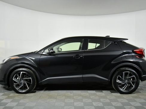 Used 2021 Toyota C-HR Limited image 16