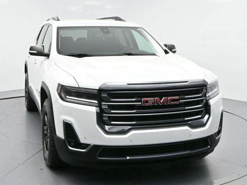 Used 2023 GMC Acadia AT4 w/ Trailering Package AWD/4WD image 2