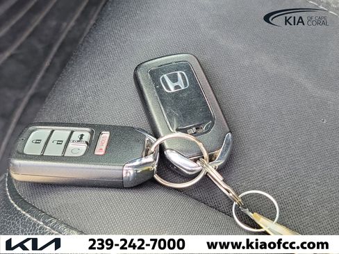 Used 2020 Honda Civic Sport image 29