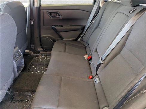 Used 2024 Nissan Rogue S FWD image 24