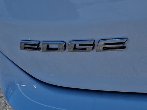 Certified 2020 Ford Edge SEL w/ Class II Trailer Tow Package AWD/4WD image 30