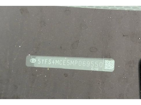 Used 2021 Toyota Corolla SE w/ Carpet Mat Package (TMS) FWD image 8