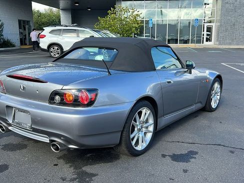 Used 2005 Honda S2000 image 4