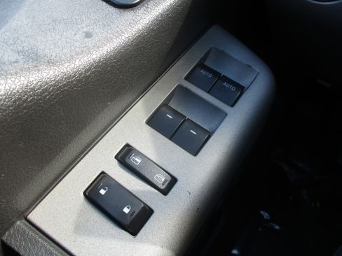 Used 2016 Ford F250 Lariat w/ Lariat Interior Package image 33