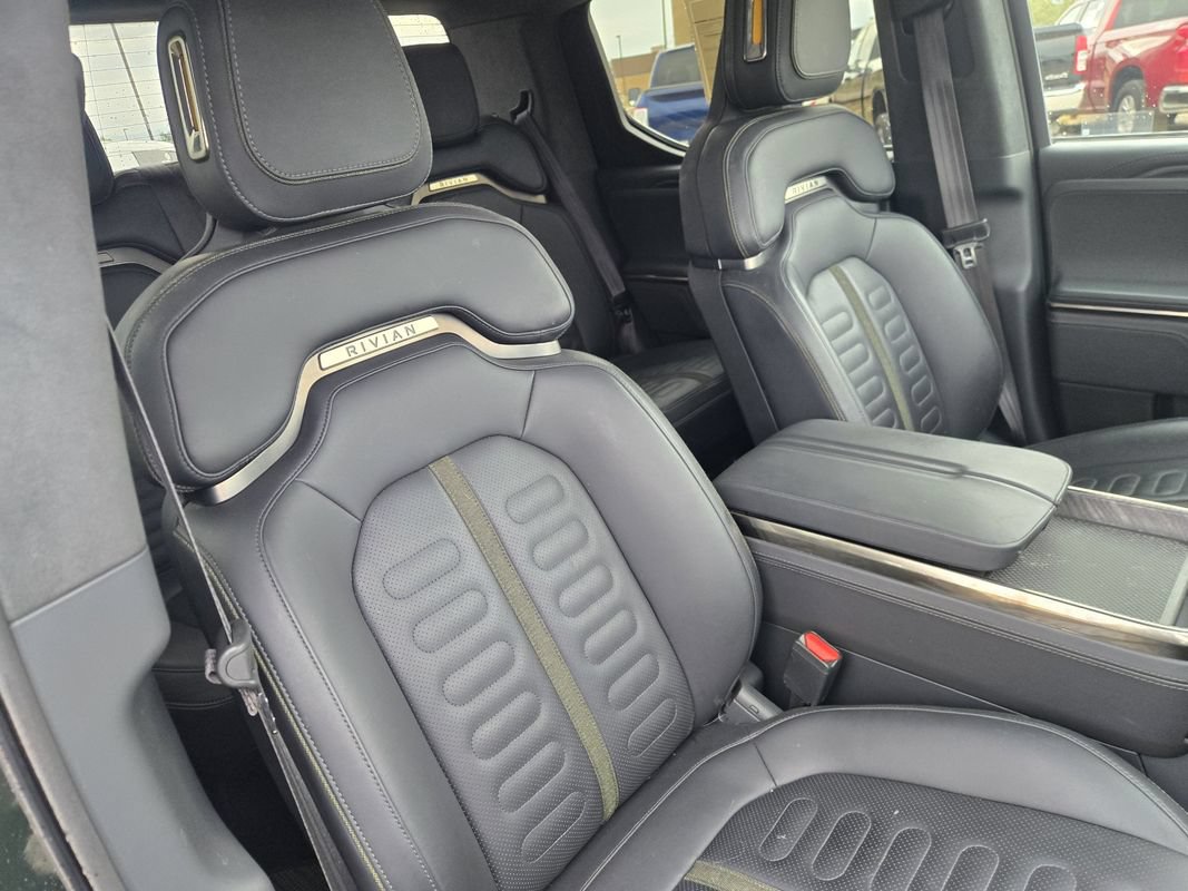 Used 2022 Rivian R1T Adventure AWD/4WD image 10
