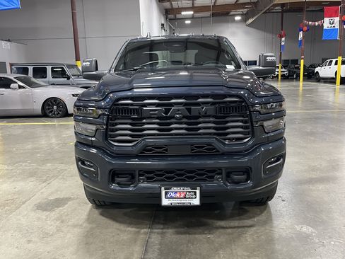 Used 2025 RAM 3500 Big Horn image 8