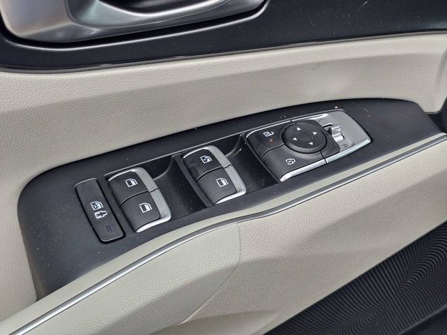 Used 2025 Kia Sorento S w/ Panoramic Sunroof Package FWD image 15