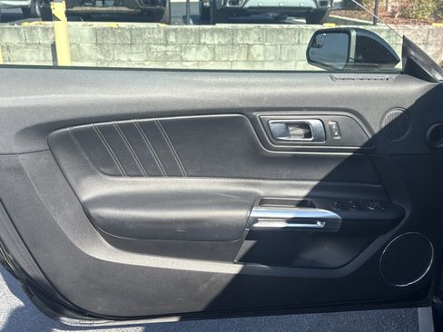 Used 2019 Ford Mustang Premium RWD image 14