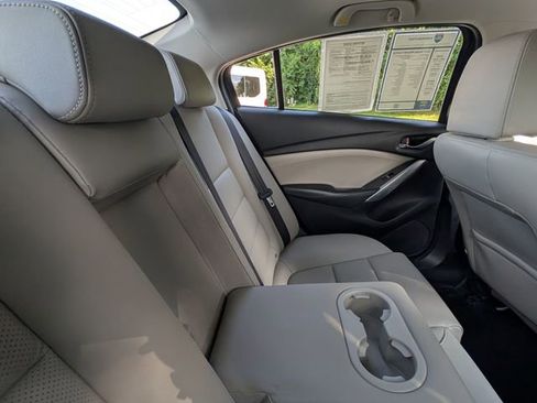 Used 2017 MAZDA MAZDA6 Touring FWD image 29