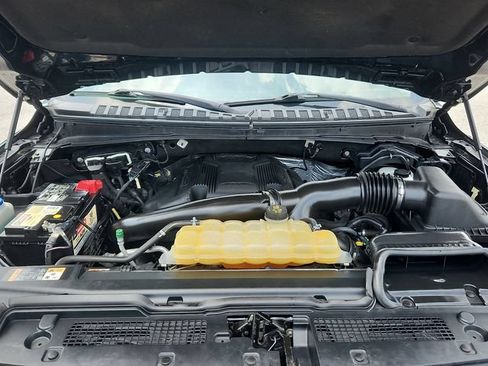 Certified 2018 Ford Expedition Limited AWD/4WD image 23