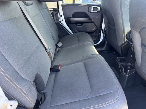 Certified 2024 Jeep Wrangler Unlimited Sahara image 12