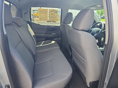 Used 2023 Toyota Tacoma SR AWD/4WD image 28