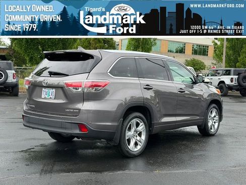 Used 2016 Toyota Highlander Limited AWD/4WD image 3