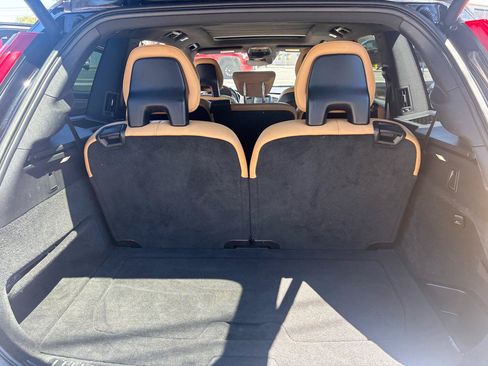 Used 2018 Volvo XC90 T6 Momentum w/ Convenience Package AWD/4WD image 15