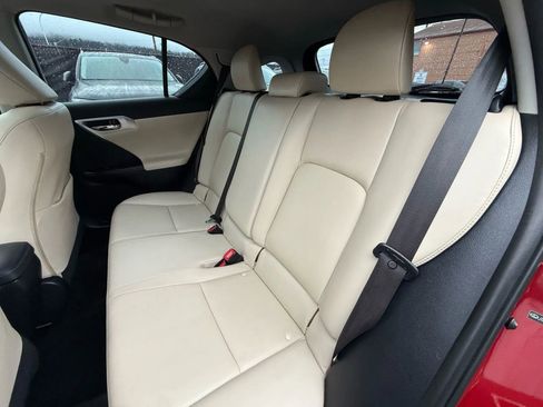 Used 2011 Lexus CT 200h Premium w/ Premium Audio Pkg image 24