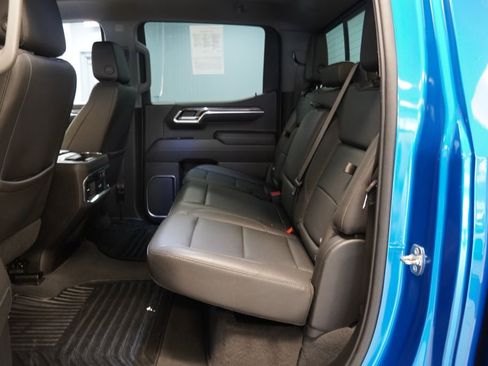 Used 2022 Chevrolet Silverado 1500 LTZ w/ LTZ Convenience Package II image 27