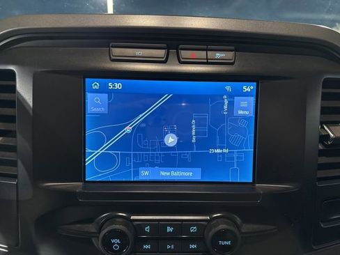 Used 2022 Ford F150 XLT image 24