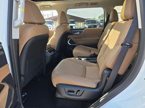 New 2026 INFINITI QX80 Luxe w/ Cargo Package image 13
